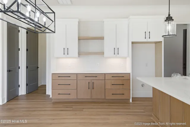 $849,900 | 700 Remington Drive, Greenville, NC 27858