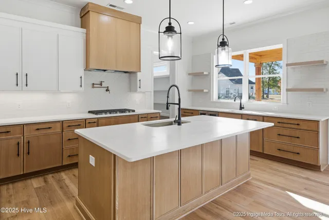 $849,900 | 700 Remington Drive, Greenville, NC 27858