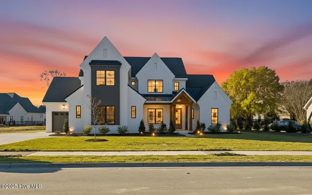 $849,900 | 700 Remington Drive, Greenville, NC 27858