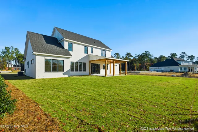 $849,900 | 700 Remington Drive, Greenville, NC 27858