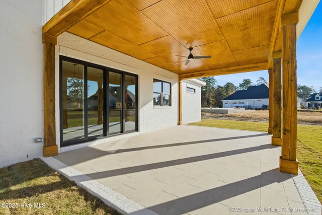 $849,900 | 700 Remington Drive, Greenville, NC 27858