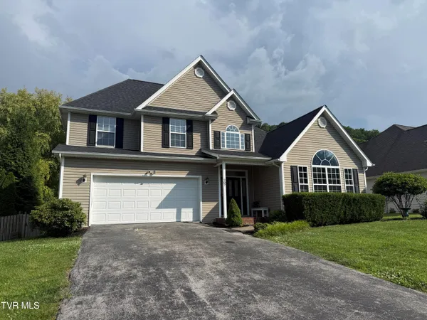 $469,900 | 207 Haley Walk, Bristol, TN 37620