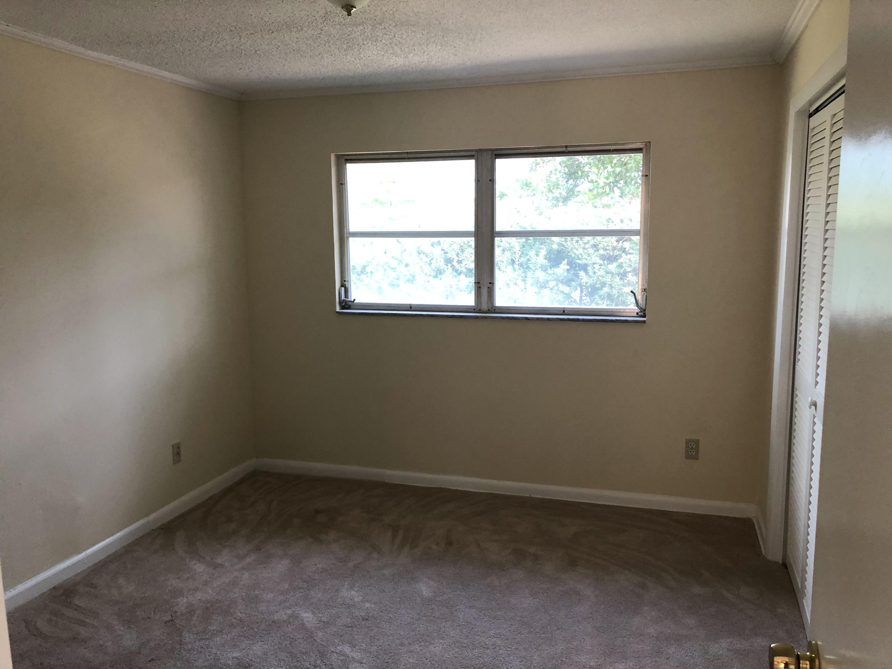 305 Glen Ridge Road Cocoa, FL 32926 - Photo 5 of 15 IMG_0245