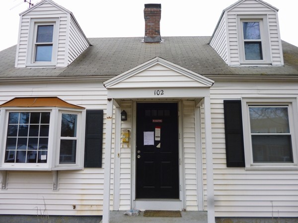 102 San Miguel Street Springfield, MA 01104 - Photo 2 of 12