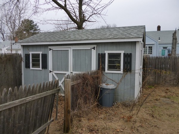 102 San Miguel Street Springfield, MA 01104 - Photo 10 of 12