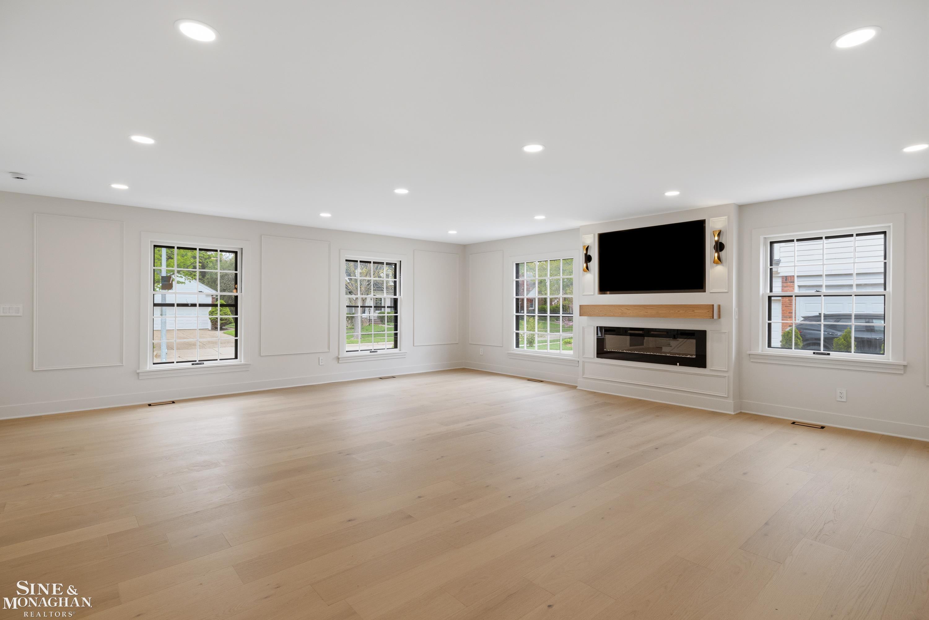 773 Hawthorne Road Grosse Pointe, MI 48236 - Photo 9 of 73