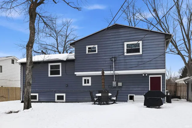 $224,900 | 2542 Deerwood Drive, Fort Wayne, IN 46825