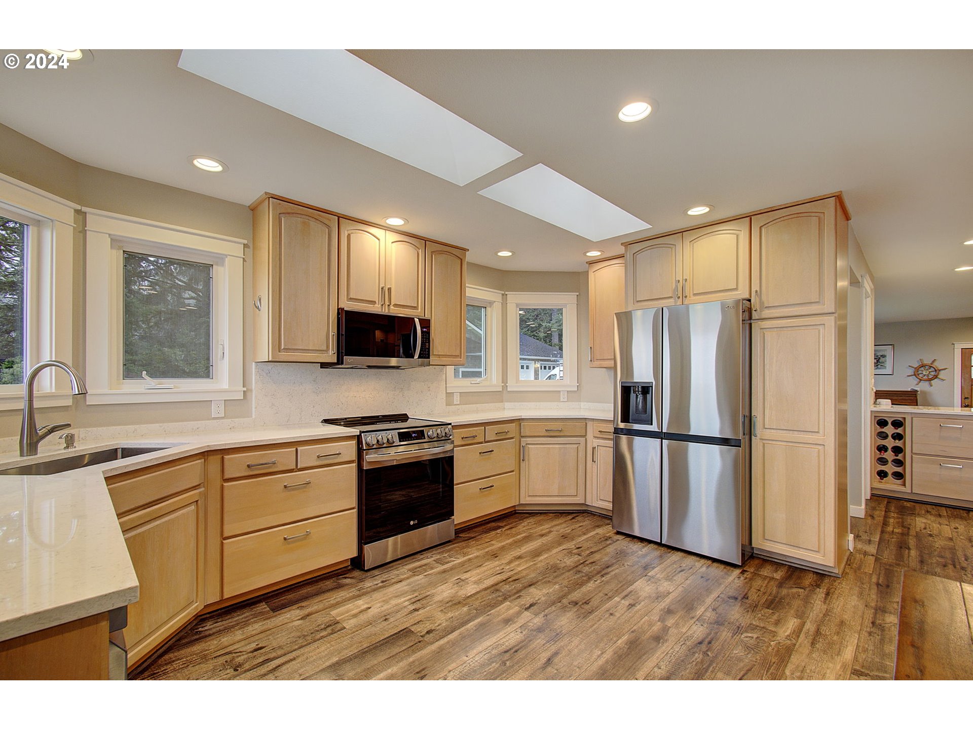 24424 Sandridge Road Ocean Park, WA 98640 - Photo 13 of 36 Gallery Image 13