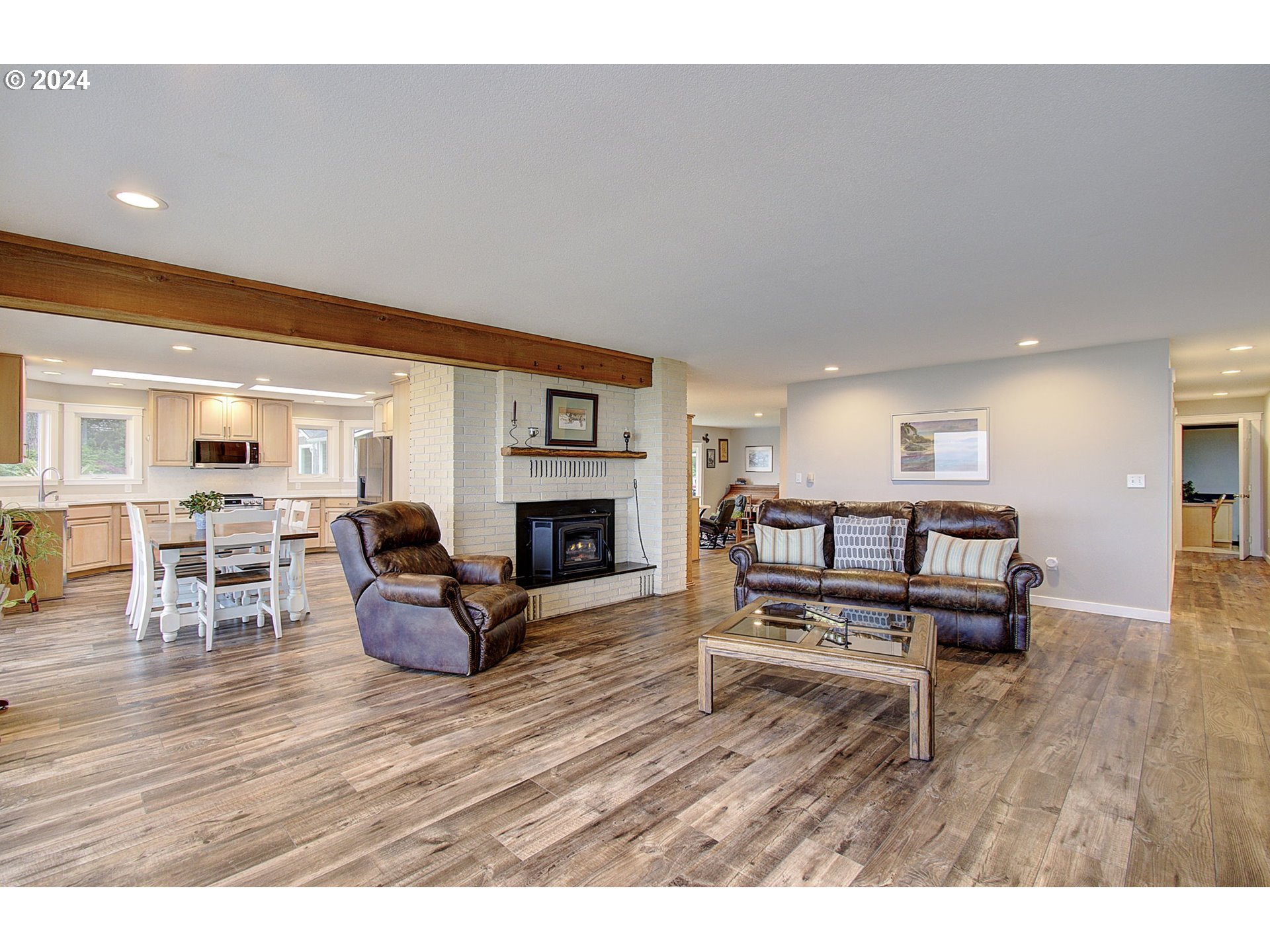 24424 Sandridge Road Ocean Park, WA 98640 - Photo 8 of 36 Gallery Image 8