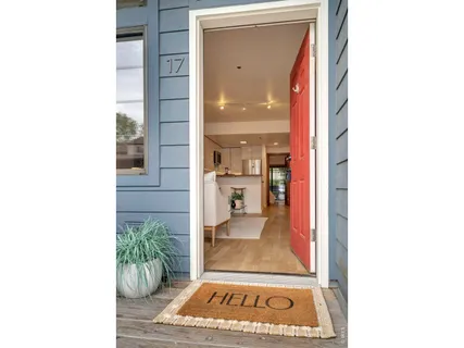 a view of entryway