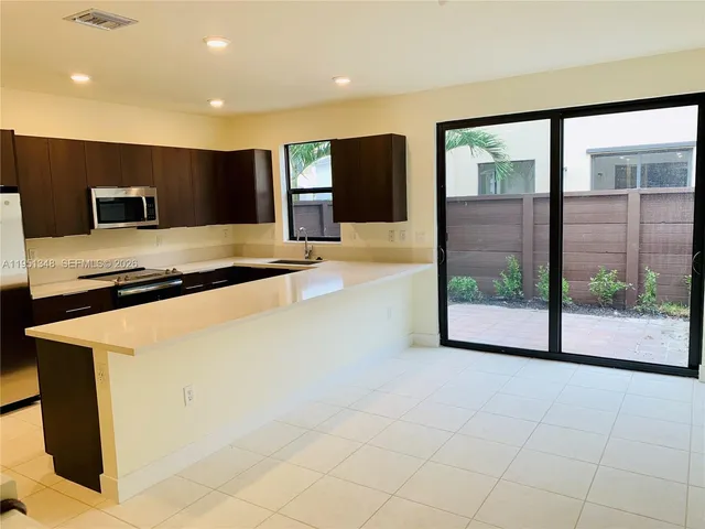 $3,600 | 15849 Northwest 91st Court, Miami Lakes, FL 33018