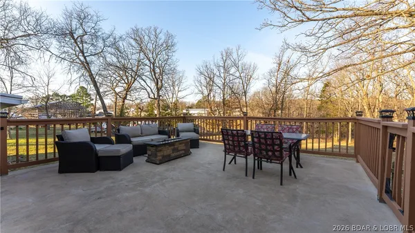 $349,900 | 155 Lake Road, Camdenton, MO 65020