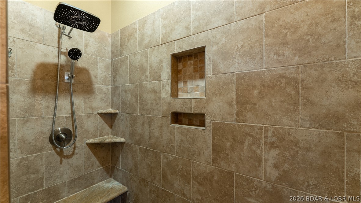 155 Lake Road Camdenton, MO 65020 - Photo 8 of 39 walk in shower