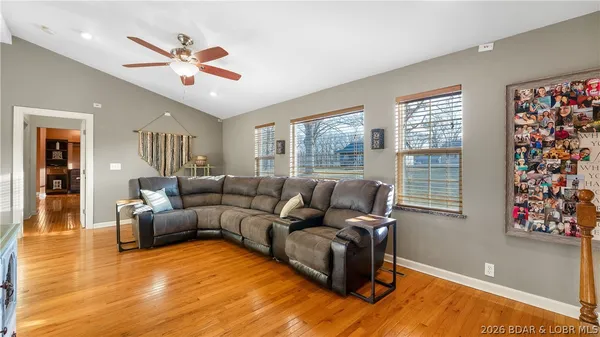 $349,900 | 155 Lake Road, Camdenton, MO 65020