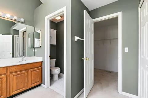 $430,000 | 349 Hampton Court, Crystal Lake, IL 60012