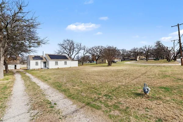 $2,000 | 2939 Timberline Drive, Fort Worth, TX 76119