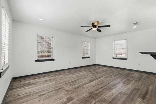 $2,000 | 2939 Timberline Drive, Fort Worth, TX 76119