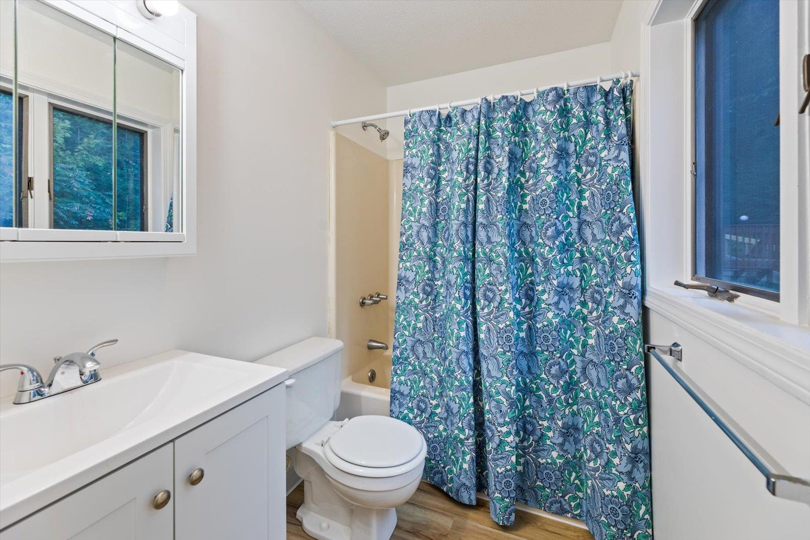 10 Onset Road, Unit 8A Bennington, NH 03442 - Photo 14 of 17