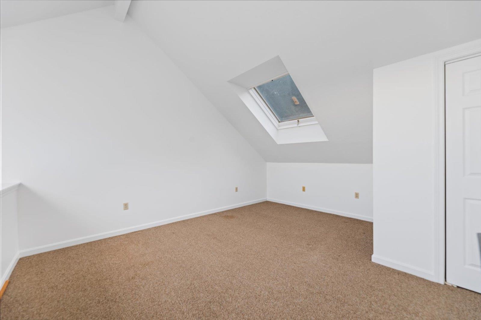 10 Onset Road, Unit 8A Bennington, NH 03442 - Photo 4 of 17