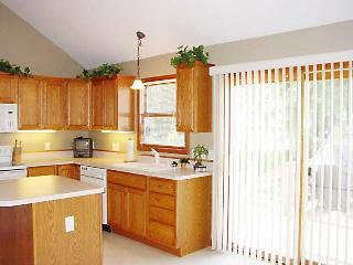 866 Eagle Ridge Trail Temperance, MI 48182 - Photo 11 of 17 671814-10.JPG