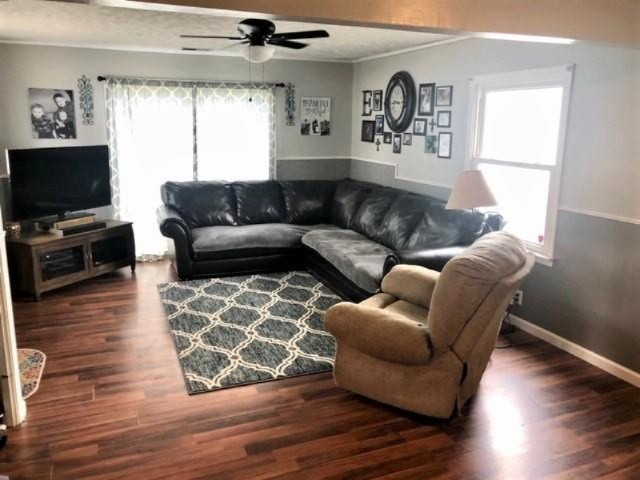 1405 Fulkerson Road Niles, MI 49120 - Photo 4 of 18 1405_Fulkerson_4_FamilyRm