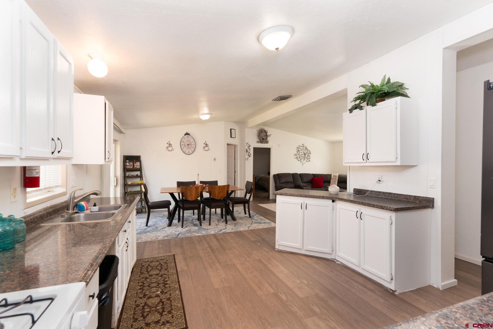 1270 Wagon Road Montrose, CO 81401 - Photo 14 of 35