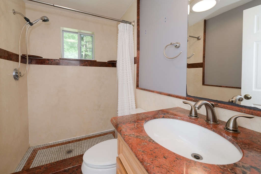 24 Woodland Road Uxbridge, MA 01569 - Photo 14 of 35