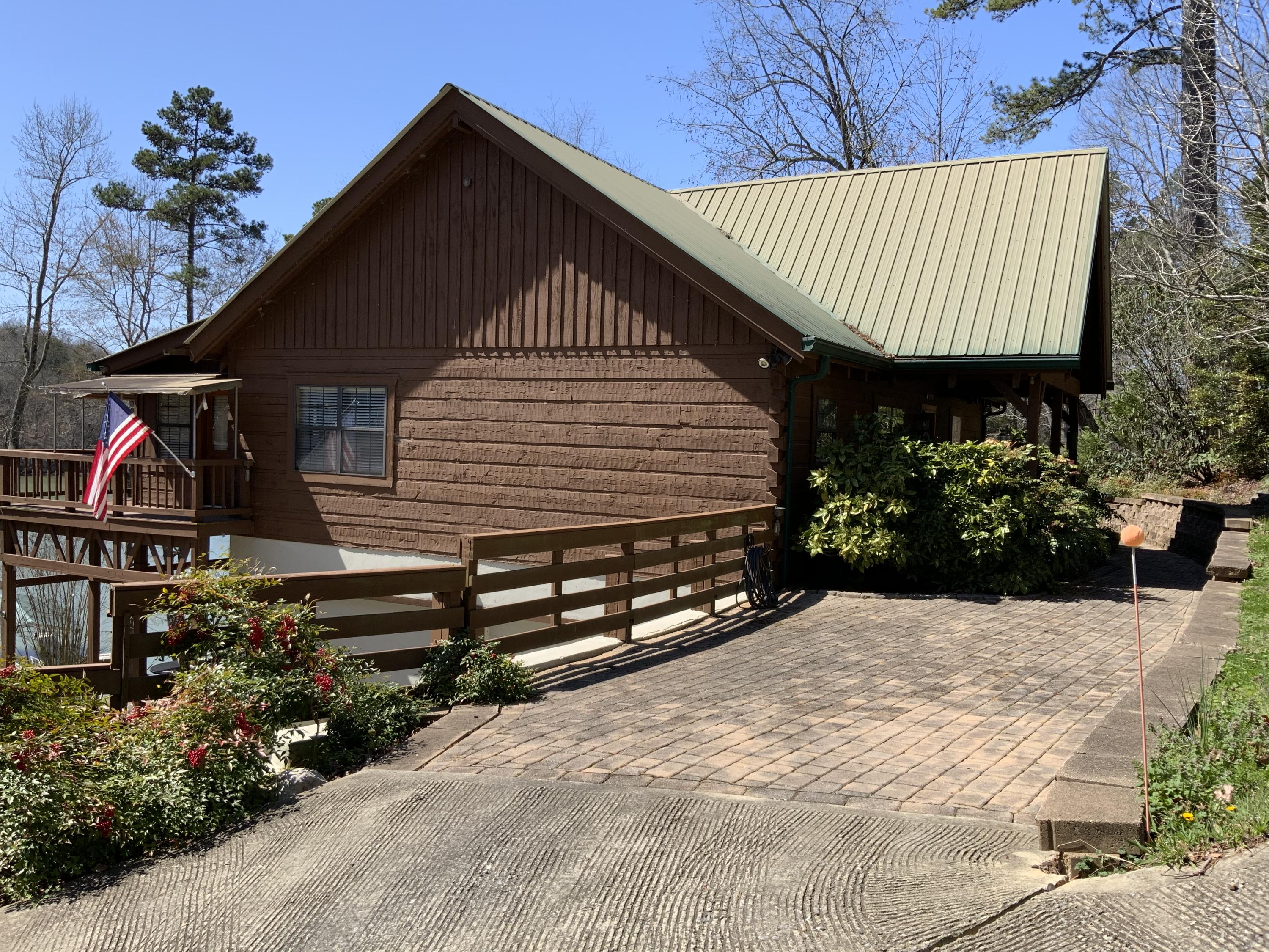 623 Pine Hollow Road Dayton, TN 37321 - Photo 4 of 36 0F088796-E681-45A8-898F-F321D79C3C67