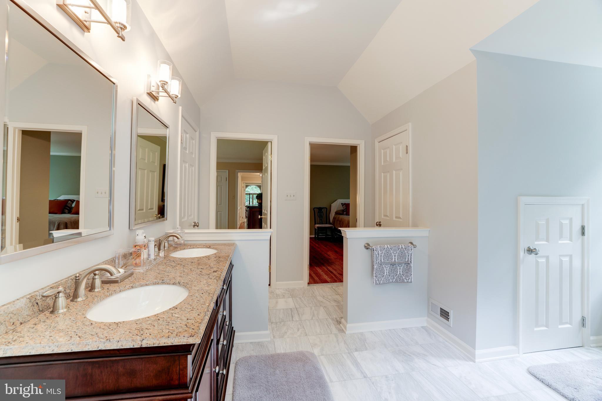 5501 West Ridge View Drive Fairfax, VA 22030 - Photo 57 of 83