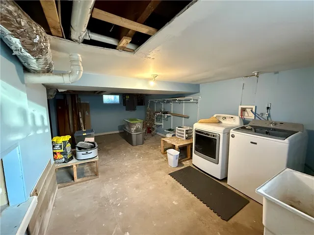 $180,900 | 611 Davis Drive, Arcadia, NY 14513