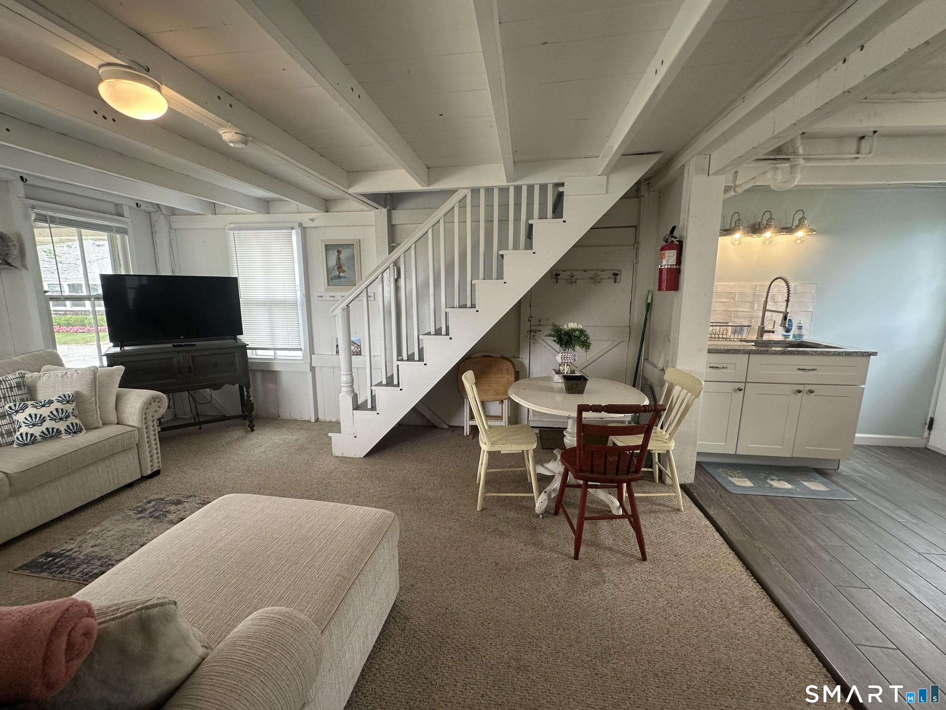 202 Old Kelsey Point Road Westbrook, CT 06498 - Photo 5 of 20