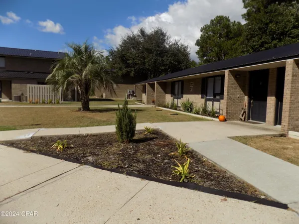 $1,250 | 5807 Butler Drive, Unit S 5 AND 21, Panama City, FL 32404