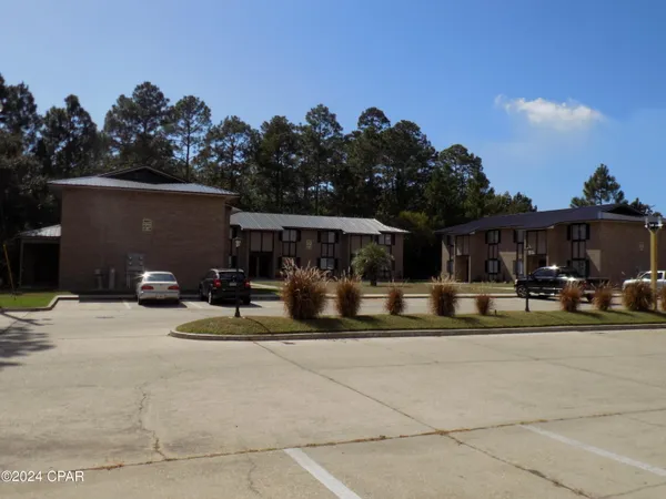 $1,250 | 5807 Butler Drive, Unit S 5 AND 21, Panama City, FL 32404