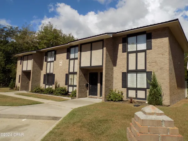 $1,250 | 5807 Butler Drive, Unit S 5 AND 21, Panama City, FL 32404