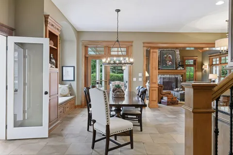 $2,995,000 | 440 Stubbs Bay Road North, Orono, MN 55356