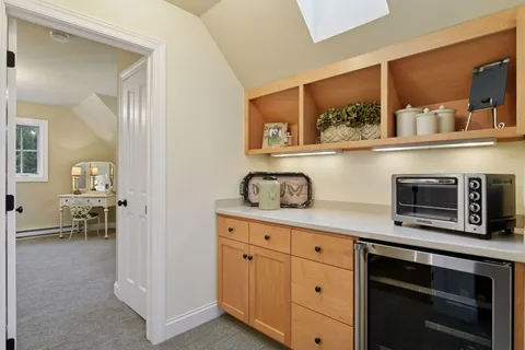 $2,995,000 | 440 Stubbs Bay Road North, Orono, MN 55356