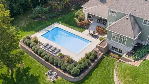 $2,995,000 | 440 Stubbs Bay Road North, Orono, MN 55356