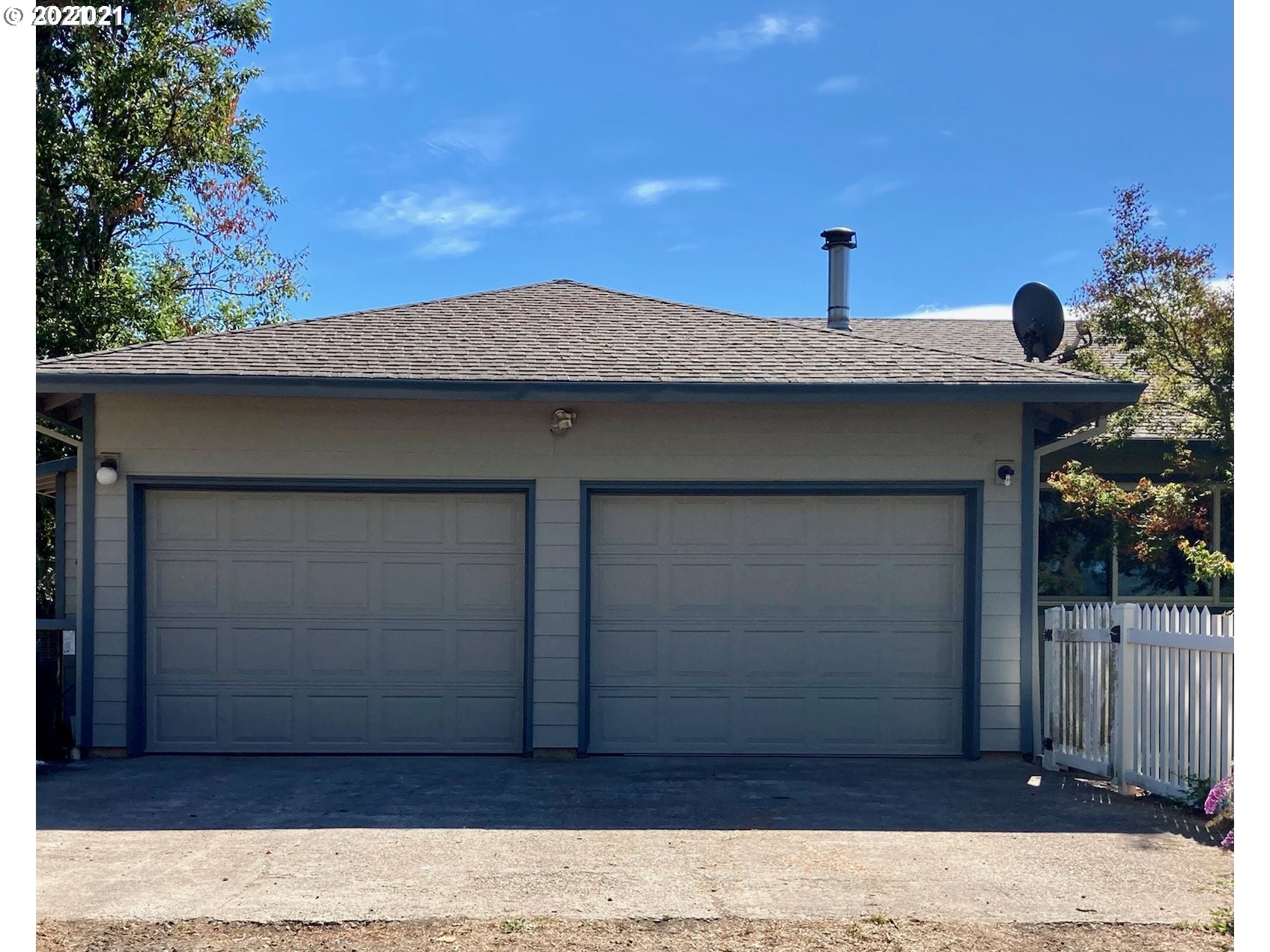 39971 Gates School Road Gates, OR 97346 - Photo 2 of 32 Gallery Image 2
