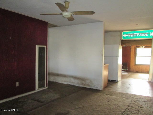 2285 Allan Adale Road Melbourne, FL 32935 - Photo 2 of 8 IMG_6013
