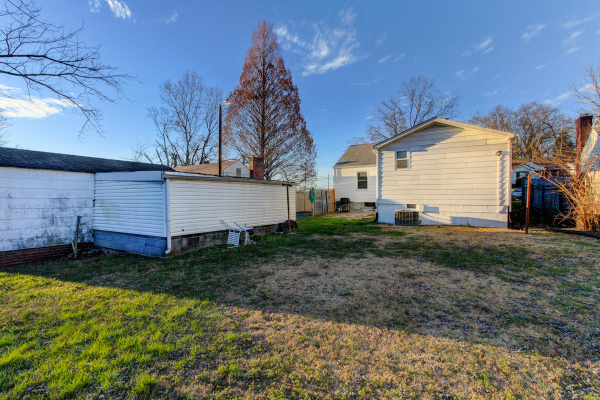 2418 Buffat Mill Road Knoxville, TN 37917 - Photo 15 of 16 Positive Perceptions (15)