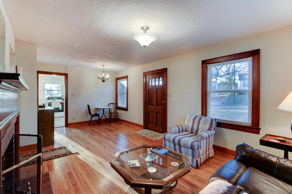 2418 Buffat Mill Road Knoxville, TN 37917 - Photo 6 of 16 Positive Perceptions (5)