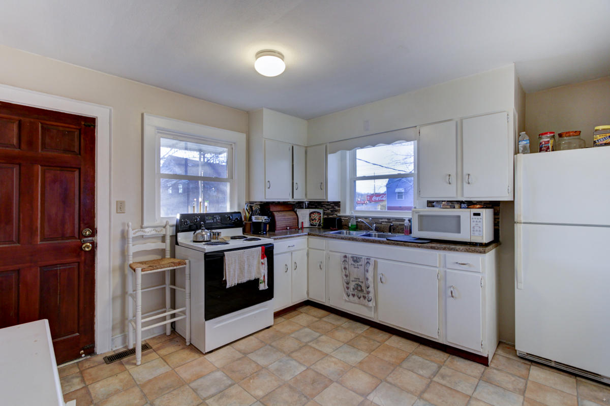 2418 Buffat Mill Road Knoxville, TN 37917 - Photo 8 of 16 Positive Perceptions (6)