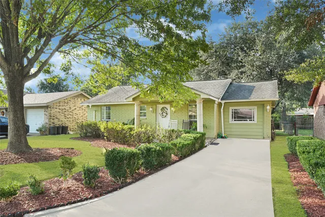 $160,000 | 17018 Blairwood Drive, Houston, TX 77049