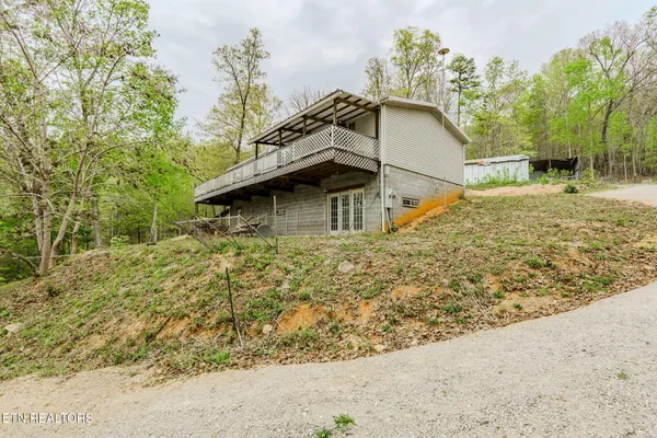 $189,999 | 349 South Marlowe Lane, Speedwell, TN 37870