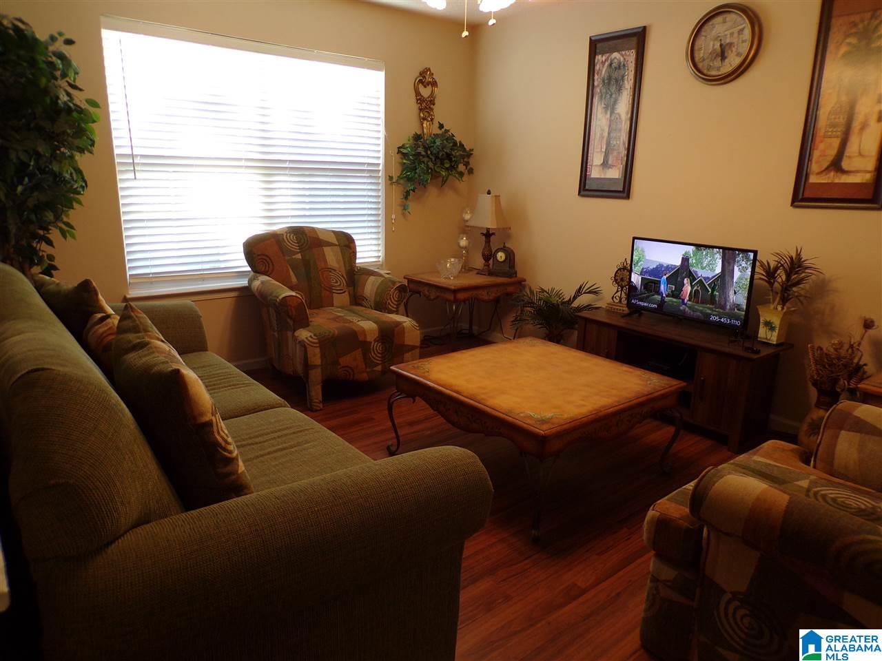 1405 4th Street Northwest Center Point, AL 35215 - Photo 5 of 32
