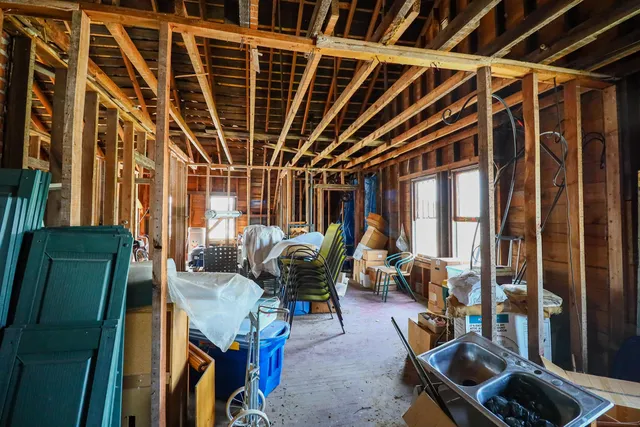 $250,000 | 4625 Mormon Coulee Road, La Crosse, WI 54601