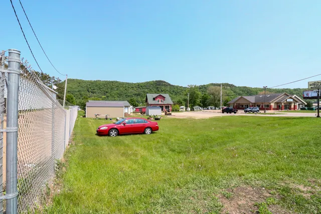 $250,000 | 4625 Mormon Coulee Road, La Crosse, WI 54601