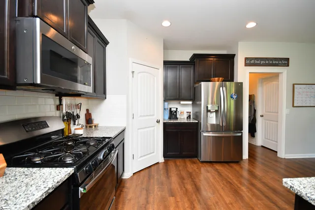 $330,000 | 512 Furman Creek Court, Moore, SC 29369