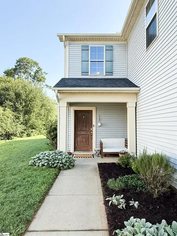 $330,000 | 512 Furman Creek Court, Moore, SC 29369