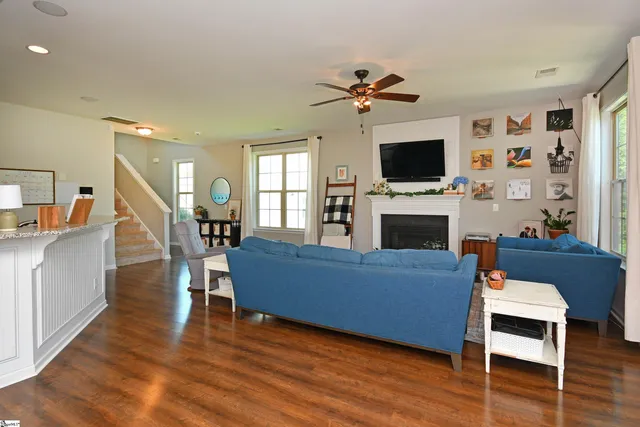 $330,000 | 512 Furman Creek Court, Moore, SC 29369